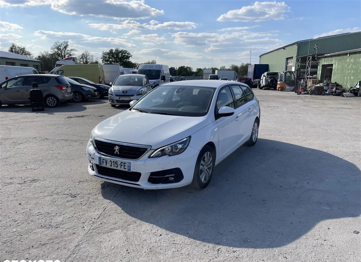 Peugeot 308 cena 33750 przebieg: 68000, rok produkcji 2020 z Wyrzysk małe 529